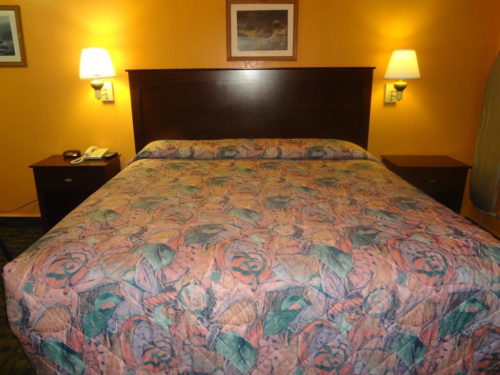 Antlers Hotel